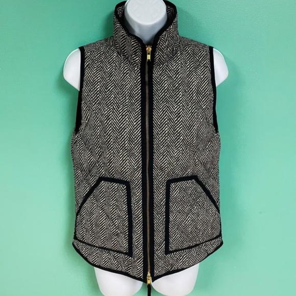 Katydid women’s M Black and white jacket - Picture 6 of 7